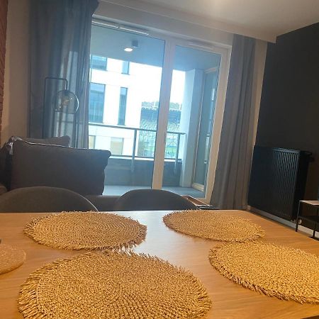 Apartamenty Bruno I Bianca W Symphony Modern Tower Gdynia 2 I 3 Pietro Exterior foto