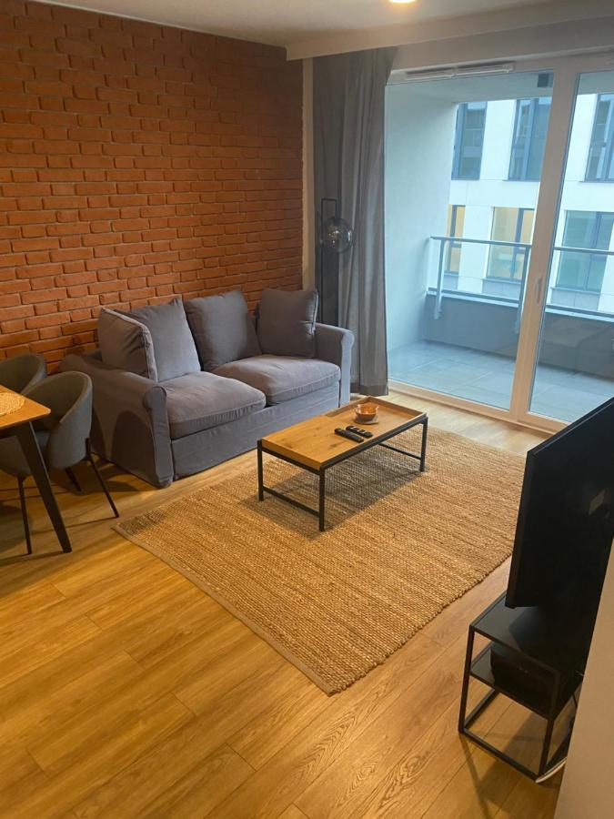 Apartamenty Bruno I Bianca W Symphony Modern Tower Gdynia 2 I 3 Pietro Exterior foto